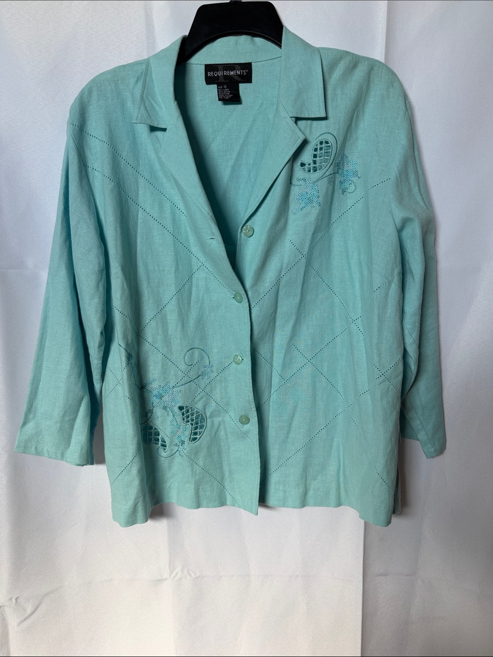 VINTAGE Requirements Mint Green Button-Front Embroidered Collared Top